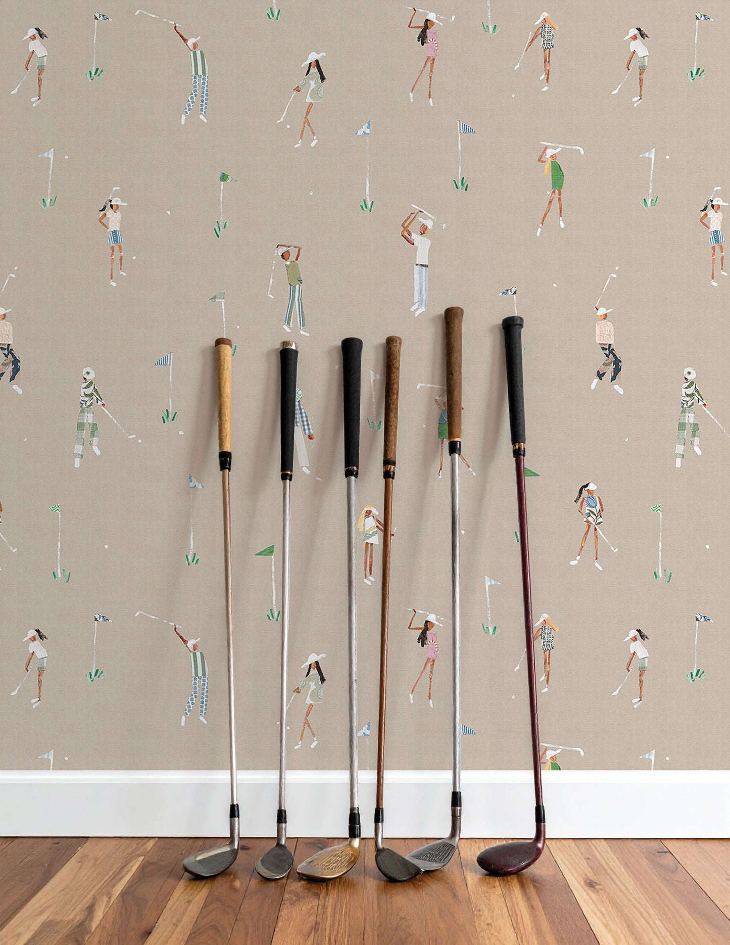 TINY™ Collection — Birdie Club (Small) Wallpaper