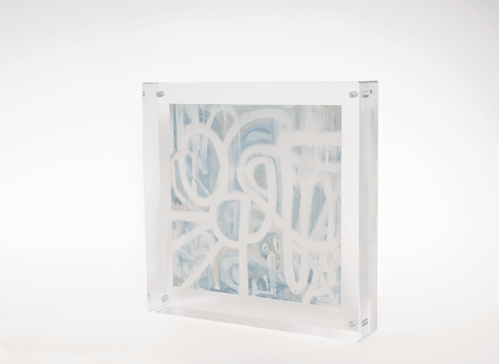 Lucite Lovely 121 Moderne 1